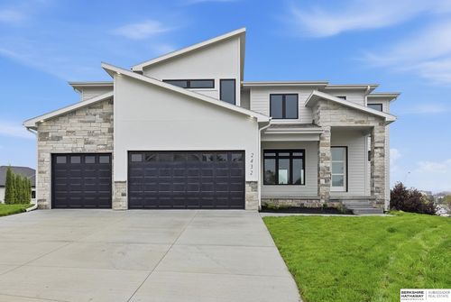 2432 S 182nd Cir, Omaha, NE, 68130-2703 | Card Image