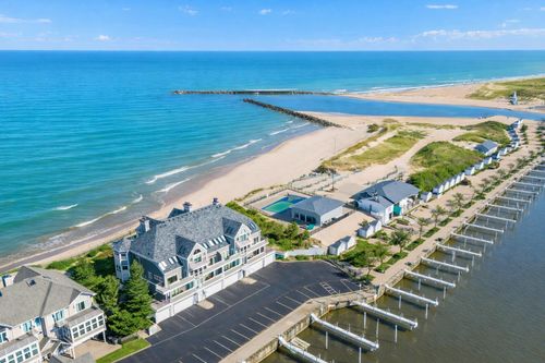 c-400 Lake Dr, New Buffalo, MI, 49117-2003 | Card Image