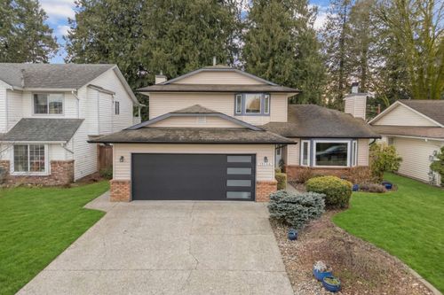 19566 Park Rd, Pitt Meadows, BC, V3Y1B1 | Card Image