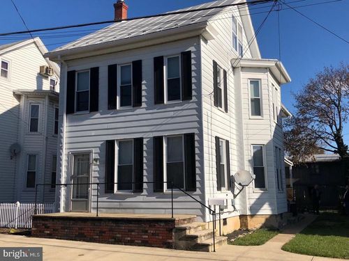 108 N Center Street, CLEONA, PA, 17042 | Card Image