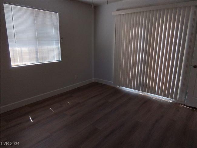 1869 Arbol Verde Way, Townhouse with 4 bedrooms, 2 bathrooms and null parking in Las Vegas NV | Image 23