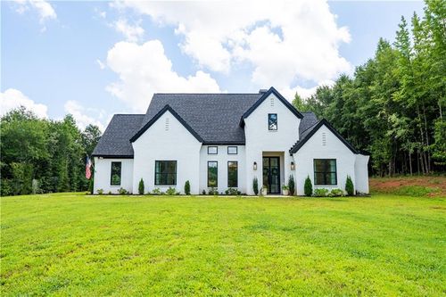 860 W Ridgeway Rd, Maysville, GA, 30558-5812 | Card Image