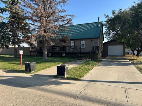 113 2 Ave N, Vauxhall, AB, T0K2K0 | Card Image