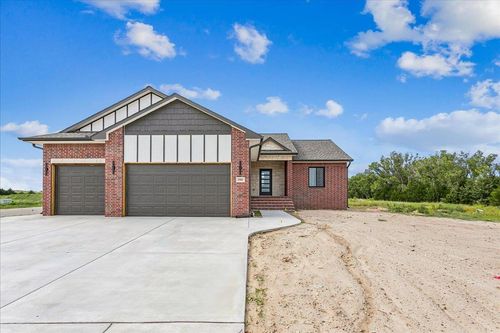 3502 S Bluelake Ct, Wichita, KS, 67215 | Card Image