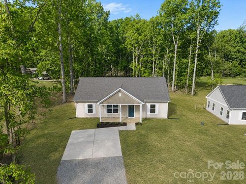 820 Bethlehem Rd, Kings Mountain, NC, 28086-8558 | Card Image
