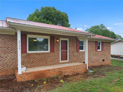 6754 Rosewood Dr, Trinity, NC, 27370-7740 | Card Image