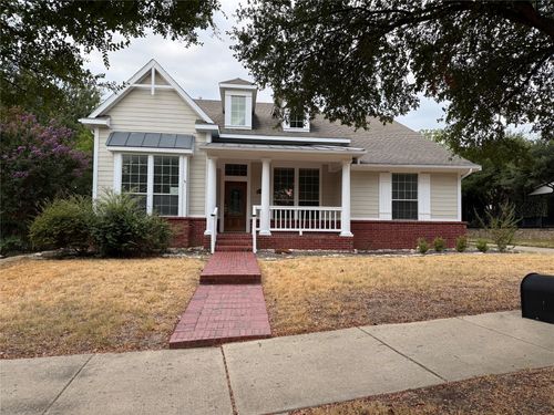 6017 Avalon St, North Richland Hills, TX, 76180-5593 | Card Image