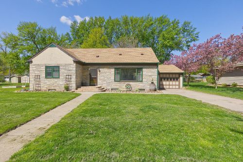 117 Fir St S, Lester Prairie, MN, 55354-7748 | Card Image