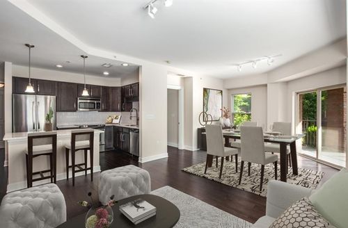 unit-205-200 River Vista Dr, Atlanta, GA, 30339-7604 | Card Image