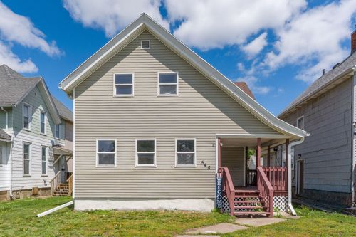 548 7th Ave S, Clinton, IA, 52732-5632 | Card Image