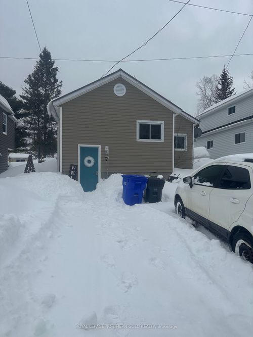39 Kirkland Ave, Swastika, ON, P0K1T0 | Card Image