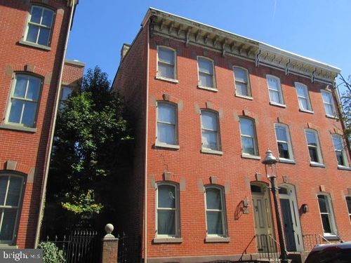 154 Mercer St, Trenton, NJ, 08611-1724 | Card Image