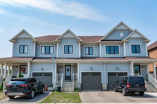 105 Thompson Rd, Caledonia, ON, N3W0B8 | Card Image