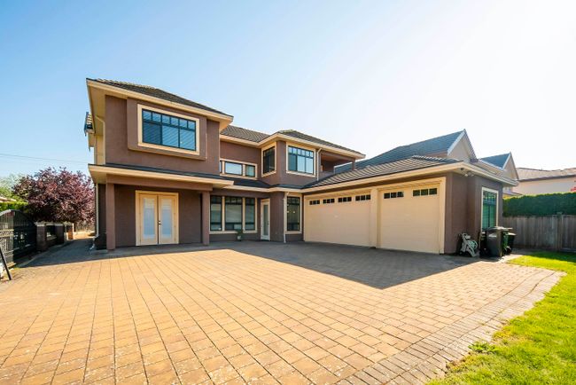 4611 Granville Avenue, House other with 5 bedrooms, 5 bathrooms and 6 parking in Richmond BC | Image 2