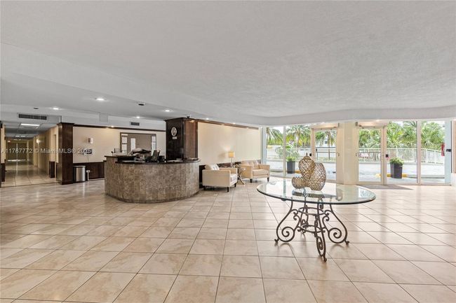 APT-1806 - 2841 N Ocean Blvd, Condo with 2 bedrooms, 2 bathrooms and null parking in Fort Lauderdale FL | Image 47