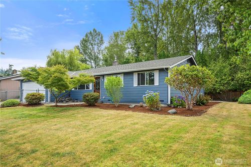 6426 56th Pl Ne, Marysville, WA, 98270-9504 | Card Image