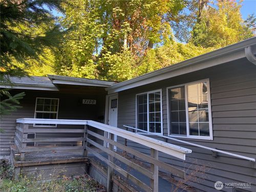 7100 Lincoln Park Way Sw, Seattle, WA, 98136-2019 | Card Image