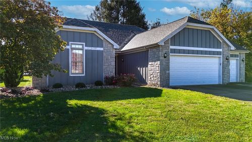 381 Fairway Dr, Beverly, OH, 45715-5081 | Card Image