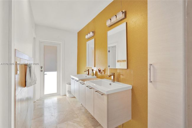 7860 Sw 134 Th St, House other with 4 bedrooms, 3 bathrooms and null parking in Pinecrest FL | Image 10
