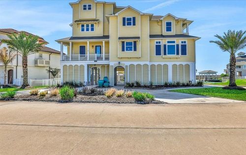 7 Little Torch, Hitchcock, TX, 77563-3779 | Card Image
