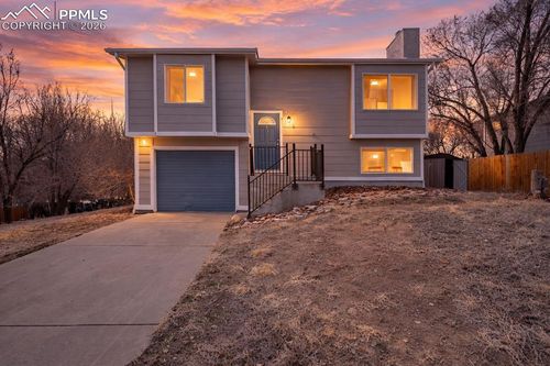 585 Blossom Field Rd, Fountain, CO, 80817-3126 | Card Image