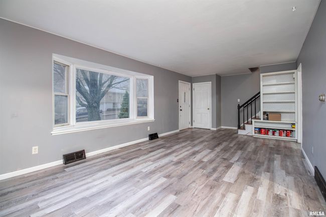 532 Meadowview Dr, House other with 4 bedrooms, 2 bathrooms and null parking in Clinton IA | Image 6