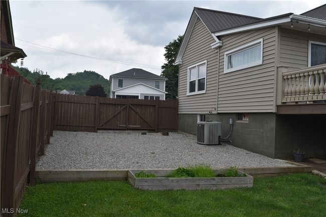 200 W 40 Th St, House other with 3 bedrooms, 2 bathrooms and null parking in Shadyside OH | Image 22