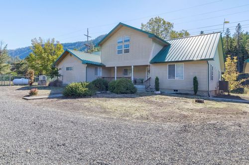 26268 Oregon 62, Trail, OR, 97541 | Card Image