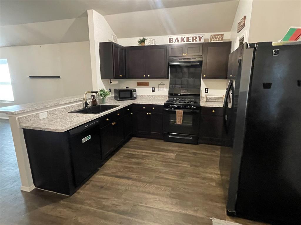 Russell Rd, Chickasha, OK 73018