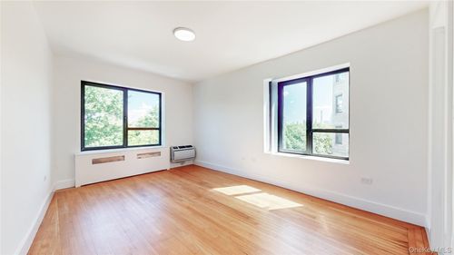 6k-420 Central Park W, New York, NY, 10025-4315 | Card Image