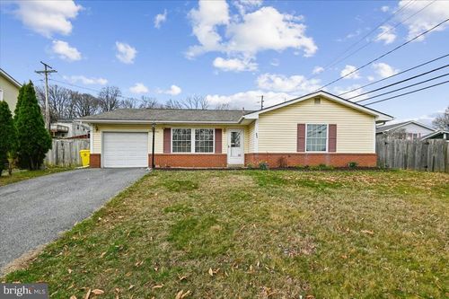892 Winterhaven Dr, GAMBRILLS, MD, 21054-1215 | Card Image