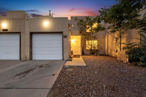220 Shawnee Ct Se, Albuquerque, NM, 87108-4279 | Card Image