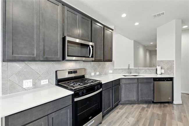 21319 Indigo Ruth Dr, House other with 3 bedrooms, 2 bathrooms and 2 parking in Spring TX | Image 19
