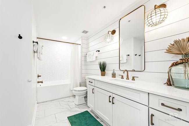 Bathroom | Image 29