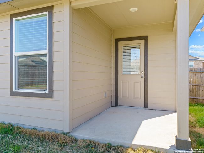 29641 Spring Cir, House other with 3 bedrooms, 2 bathrooms and null parking in Spring Branch TX | Image 25