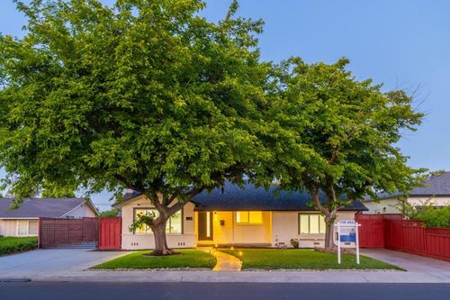 68 N Midway St, Campbell, CA, 95008-2412 | Card Image