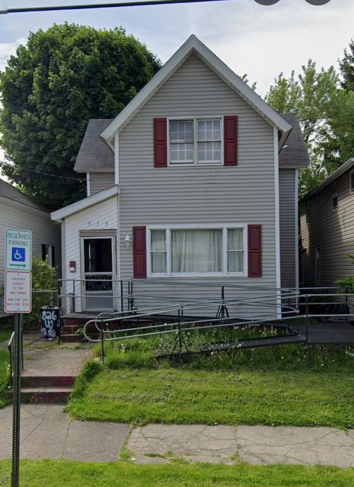 539 E 23rd St, Erie, PA, 16503-2057 | Card Image
