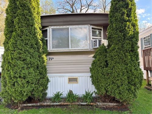 lot-25d-9505 N Bedford Rd, Macedonia, OH, 44056-1038 | Card Image