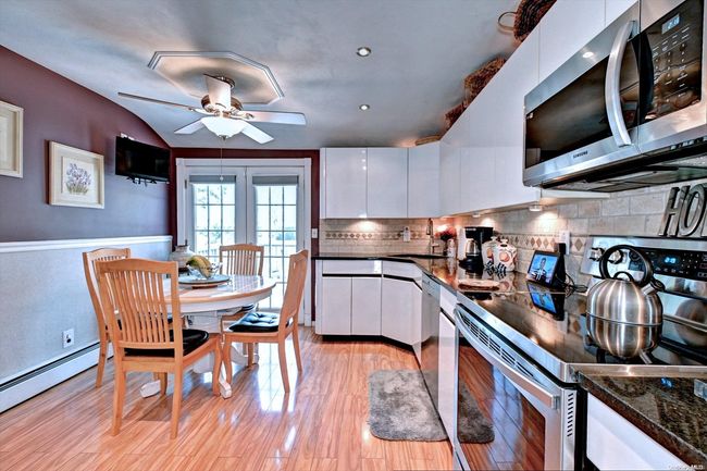 69 Nathan Dr, House other with 4 bedrooms, 2 bathrooms and null parking in Bohemia NY | Image 5