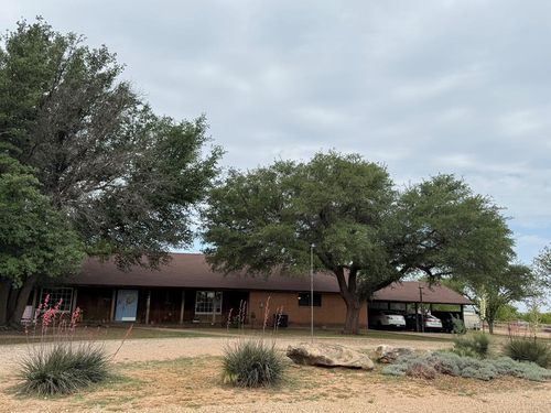1865 Santa Fe Ave, Snyder, TX, 79549-0829 | Card Image