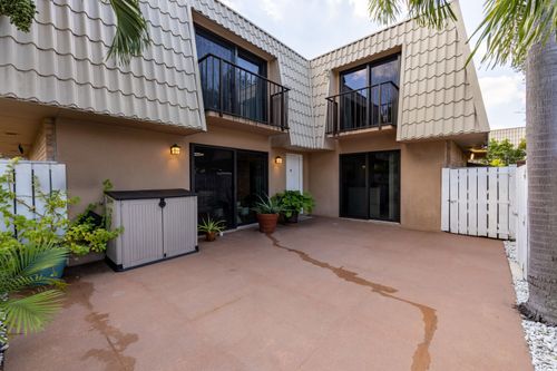 5616 56th Way, West Palm Beach, FL, 33409-7106 | Card Image