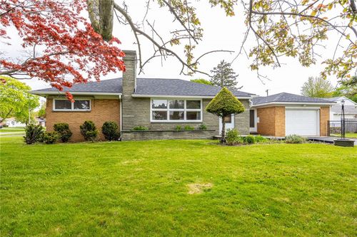 5 Bayberry Ln, Greece, NY, 14616-3718 | Card Image