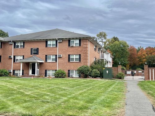 36-36 Leonard Road, Boxborough, MA, 01719 | Card Image