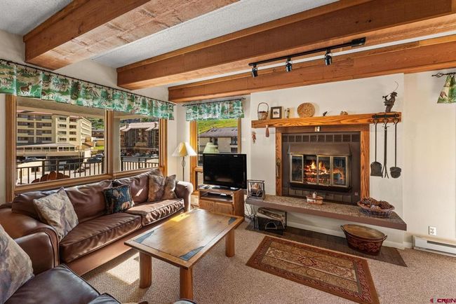 642 - 11 Snowmass Rd, Condo with 2 bedrooms, 2 bathrooms and null parking in Crested Butte CO | Image 6
