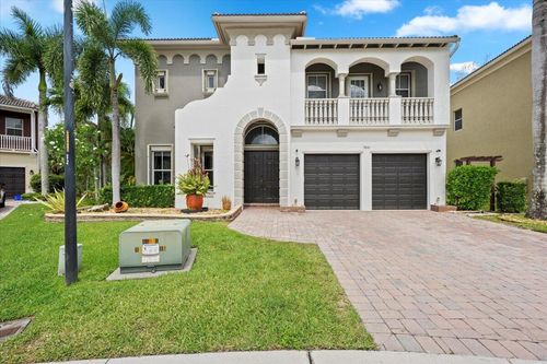 9081 Nugent Trl, West Palm Beach, FL, 33411-6325 | Card Image