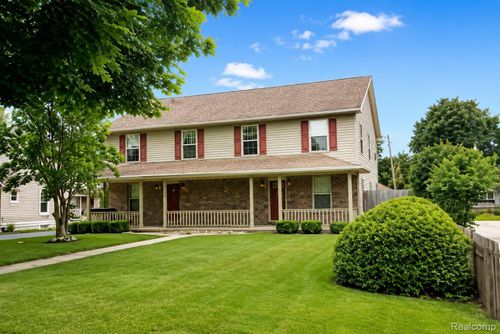 918 E Front St, Monroe, MI, 48161-2901 | Card Image