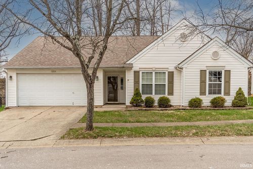 2224 S Sweetbriar Cir, Bloomington, IN, 47401-4600 | Card Image