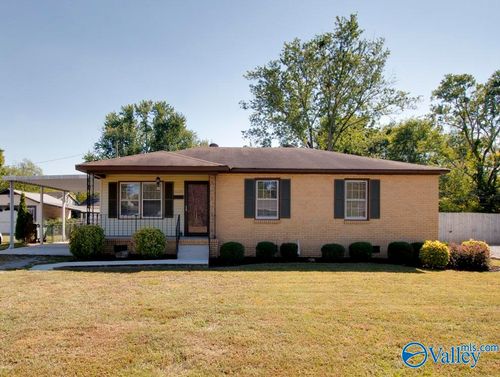 1830 Oakwood Ave Ne, Huntsville, AL, 35811-2432 | Card Image