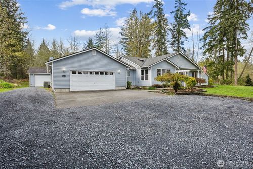 10410 357th Street E, Eatonville, WA, 98328 | Card Image