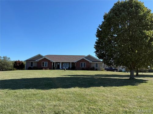 3721 Hawk Pt, Palmyra, MO, 63461-2650 | Card Image